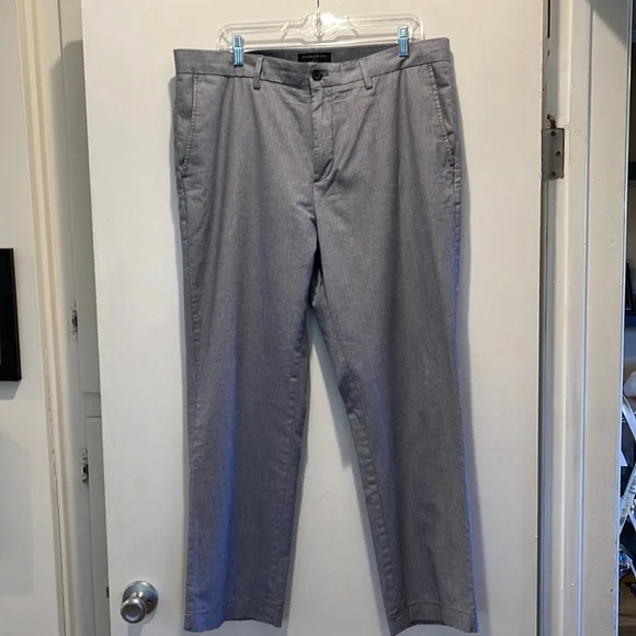banana republic aiden fit dress pants Fit Guide Men's Chinos